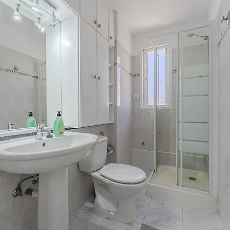 Copacabana With Ocean View Apartment